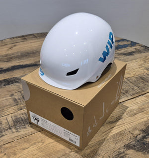 Forward Wip Wipper 2.0 RISE Helmet Shiny White