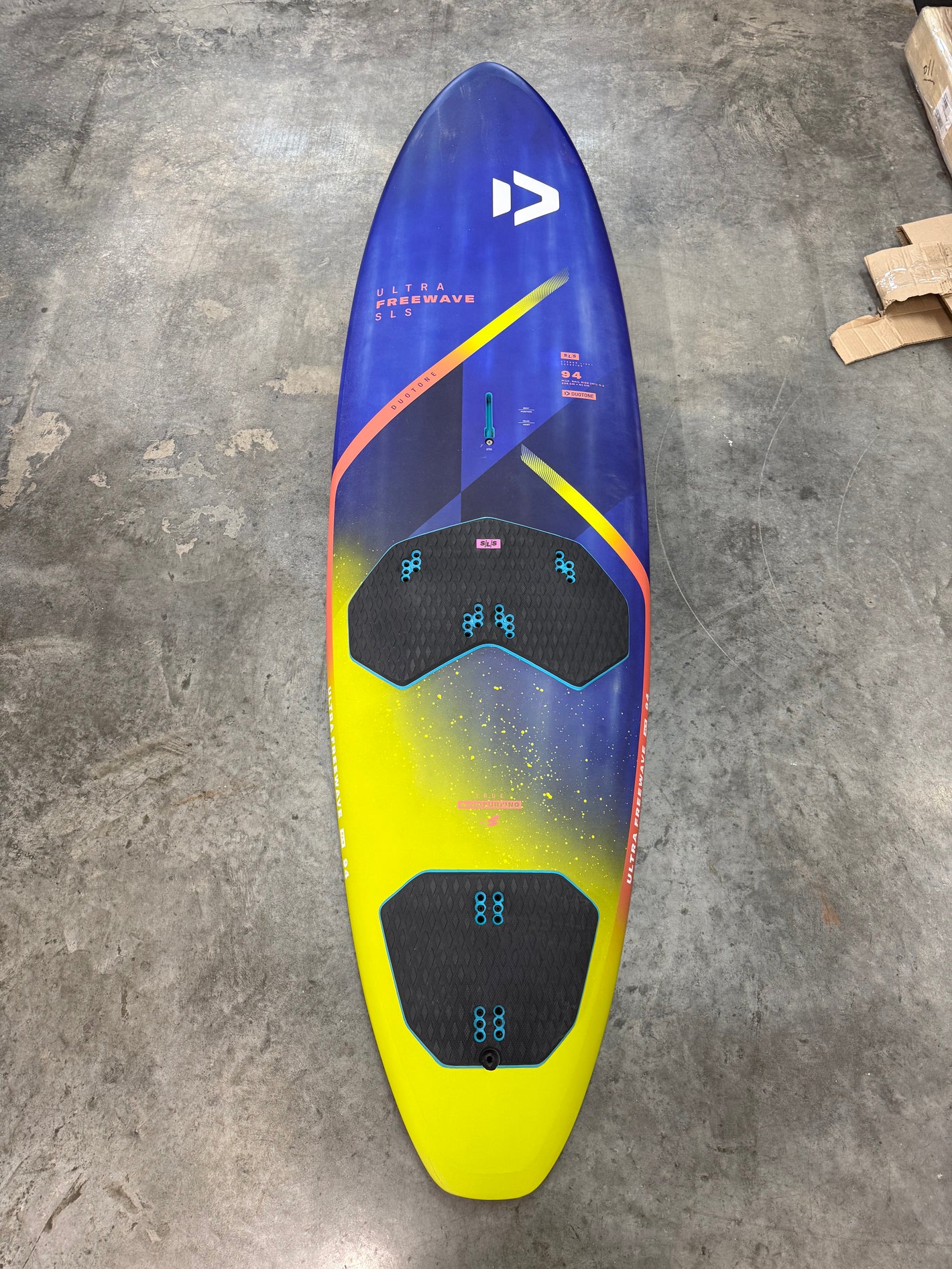 Duotone Ultra FreeWave SLS 2025 / DEMO