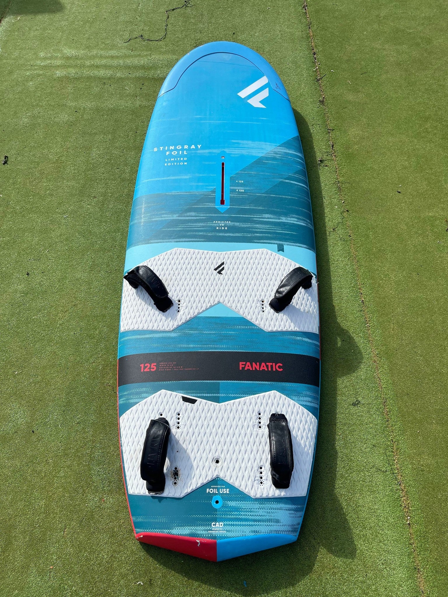 planche de Windsurf occasion Fanatic Blast LTD 100L 2023 planche de Windsurf occasion Fanatic Blast LTD 100L 2023